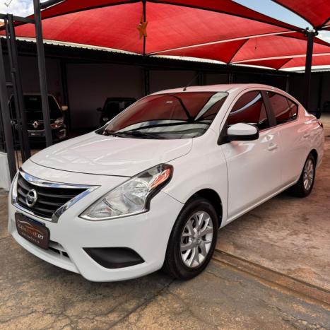NISSAN Versa Sedan 1.6 16V 4P SV FLEX XTRONIC AUTOMTICO CVT, Foto 3