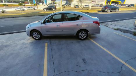NISSAN Versa Sedan 1.6 16V 4P FLEXSTART V-DRIVE PLUS XTRONIC AUTOMTICO CVT, Foto 6