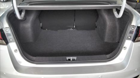 NISSAN Versa Sedan 1.6 16V 4P FLEX S, Foto 13