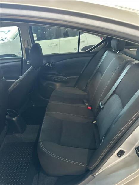 NISSAN Versa Sedan 1.6 16V 4P FLEX SV, Foto 9