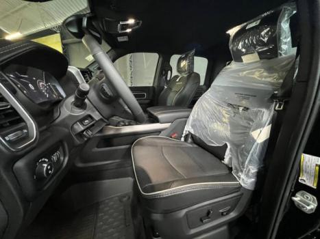 RAM 2500 6.7 I6 24V SLT CABINE DUPLA TURBO DIESEL NIGHT EDITION 4X4 AUTOMTICO, Foto 10
