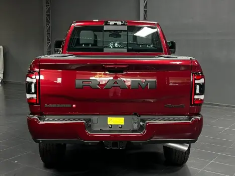 RAM 2500 6.7 I6 24V SLT CABINE DUPLA TURBO DIESEL NIGHT EDITION 4X4 AUTOMTICO, Foto 4