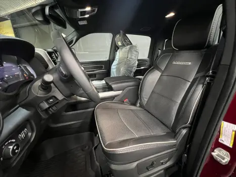 RAM 2500 6.7 I6 24V SLT CABINE DUPLA TURBO DIESEL NIGHT EDITION 4X4 AUTOMTICO, Foto 8