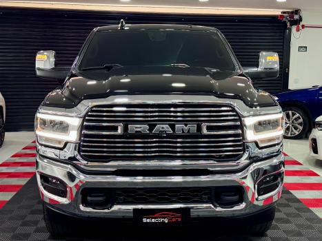 RAM 2500 6.7 I6 24V SLT CABINE DUPLA TURBO DIESEL LARAMIE 4X4 AUTOMTICO, Foto 3