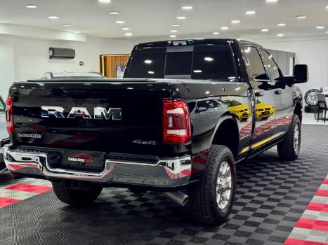 RAM 2500 6.7 I6 24V SLT CABINE DUPLA TURBO DIESEL LARAMIE 4X4 AUTOMTICO, Foto 4