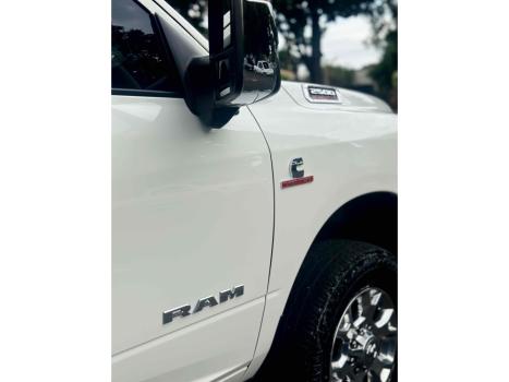 RAM 2500 6.7 I6 24V SLT CABINE DUPLA TURBO DIESEL LARAMIE 4X4 AUTOMTICO, Foto 5