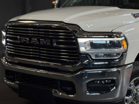 RAM 2500 6.7 I6 24V SLT CABINE DUPLA TURBO DIESEL LARAMIE 4X4 AUTOMTICO, Foto 7