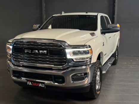 RAM 2500 6.7 I6 24V SLT CABINE DUPLA TURBO DIESEL LARAMIE 4X4 AUTOMTICO, Foto 3