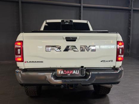 RAM 2500 6.7 I6 24V SLT CABINE DUPLA TURBO DIESEL LARAMIE 4X4 AUTOMTICO, Foto 7
