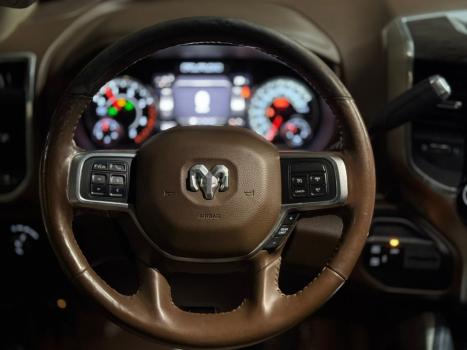 RAM 2500 6.7 I6 24V SLT CABINE DUPLA TURBO DIESEL LARAMIE 4X4 AUTOMTICO, Foto 13