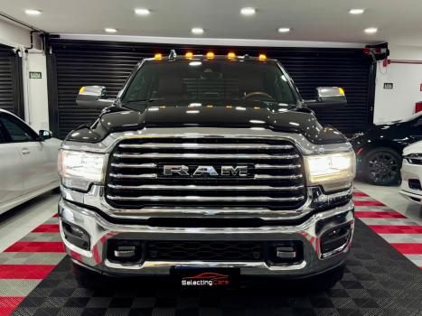 RAM 3500 6.7 I6 LIMITED LONG HORN CABINE DUPLA 4X4 TURBO DIESEL AUTOMTICO, Foto 11