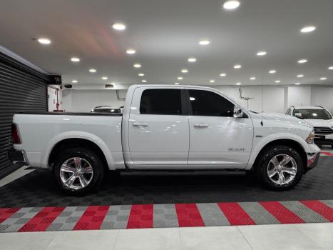RAM Classic 5.7 V8 32V 4P HEMI LARAMIE AUTOMTICO, Foto 9