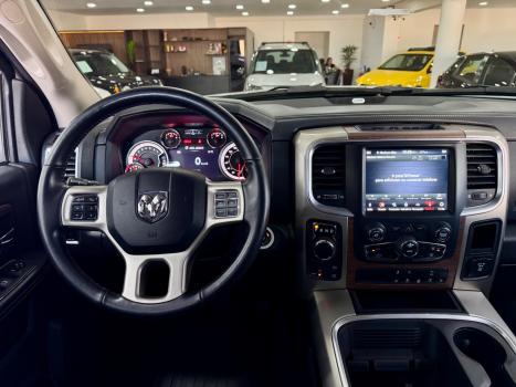 RAM Classic 5.7 V8 32V 4P HEMI LARAMIE AUTOMTICO, Foto 8