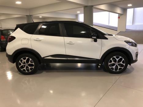 RENAULT Captur 1.6 16V 4P FLEX SCE INTENSE X-TRONIC CVT, Foto 4