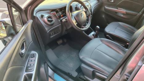 RENAULT Captur 1.6 16V 4P FLEX BOSE AUTOMTICO, Foto 10