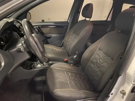 RENAULT Duster 1.6 16V 4P FLEX DYNAMIQUE AUTOMTICO CVT, Foto 14