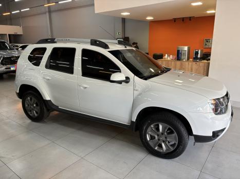 RENAULT Duster 1.6 16V 4P FLEX DYNAMIQUE AUTOMTICO CVT, Foto 2