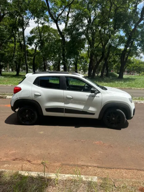 RENAULT Kwid 1.0 12V 4P SCE FLEX OUTSIDER, Foto 3