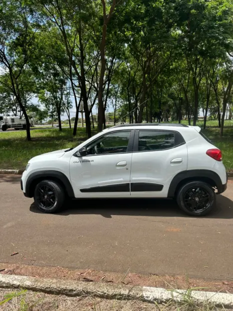 RENAULT Kwid 1.0 12V 4P SCE FLEX OUTSIDER, Foto 7