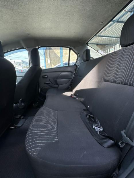 RENAULT Logan 1.0 12V 4P FLEX SCE AUTHENTIQUE, Foto 4
