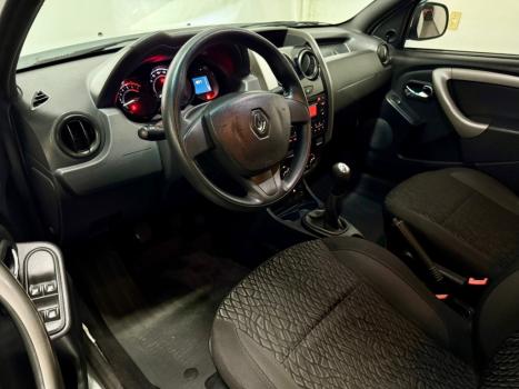 RENAULT Oroch 1.6 16V 4P FLEX EXPRESSION, Foto 9