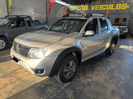 RENAULT Oroch 2.0 16V 4P FLEX DYNAMIQUE, Foto 2