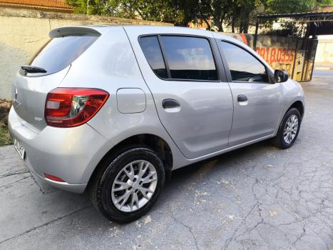 RENAULT Sandero 1.0 12V 4P FLEX SCE AUTHENTIQUE, Foto 3