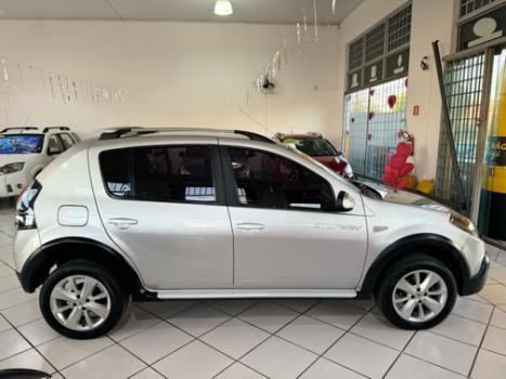 RENAULT Sandero 1.6 16V 4P FLEX STEPWAY AUTOMTICO, Foto 8