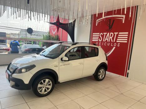 RENAULT Sandero 1.6 16V 4P FLEX STEPWAY, Foto 4