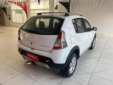 RENAULT Sandero 1.6 16V 4P FLEX STEPWAY, Foto 7