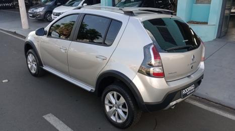 RENAULT Sandero 1.6 4P FLEX STEPWAY, Foto 5