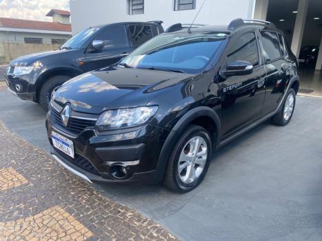 RENAULT Sandero 1.6 4P FLEX STEPWAY, Foto 3