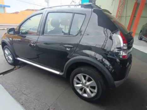 RENAULT Sandero 1.6 16V 4P FLEX STEPWAY AUTOMTICO, Foto 7