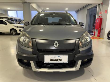 RENAULT Sandero 1.6 16V 4P FLEX STEPWAY AUTOMTICO, Foto 2