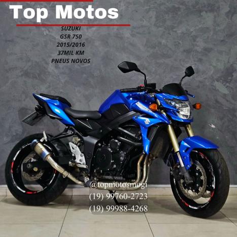 SUZUKI GSR 750 , Foto 1