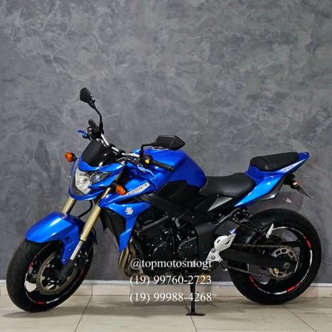 SUZUKI GSR 750 , Foto 6