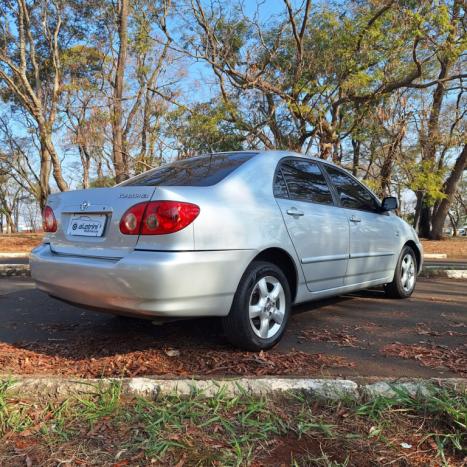 TOYOTA Corolla 1.8 16V 4P XEI, Foto 3