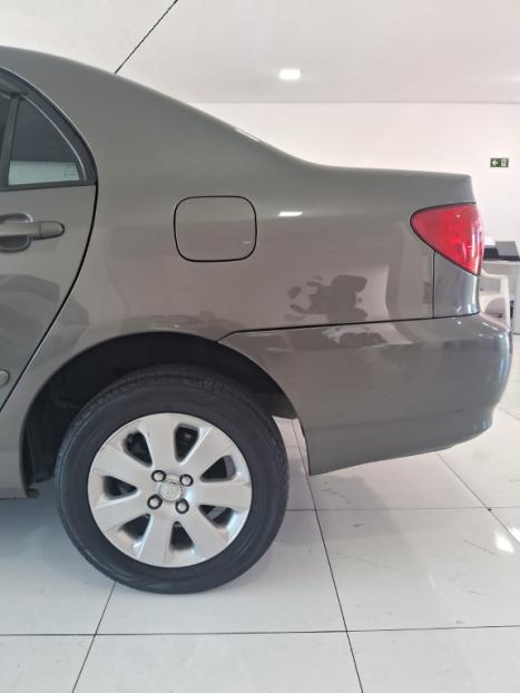 TOYOTA Corolla 1.8 16V 4P XEI, Foto 3