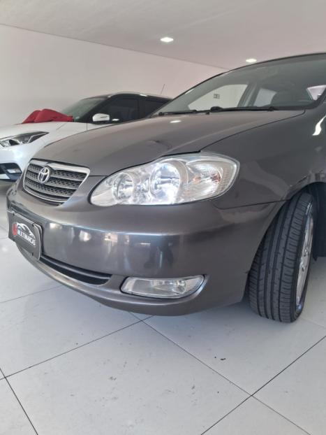 TOYOTA Corolla 1.8 16V 4P XEI, Foto 13