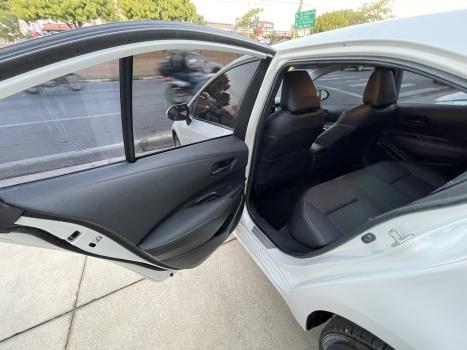 TOYOTA Corolla 2.0 16V 4P FLEX XEI DIRECT SHIFT AUTOMTICO CVT, Foto 9