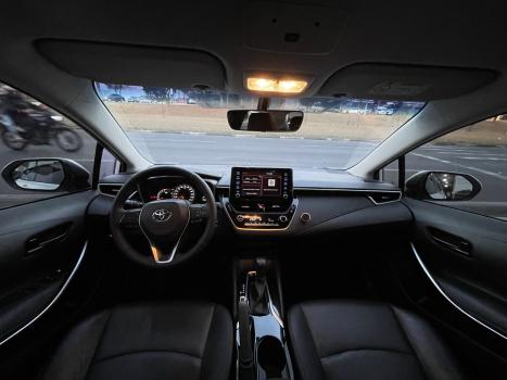 TOYOTA Corolla 2.0 16V 4P FLEX XEI DIRECT SHIFT AUTOMTICO CVT, Foto 10