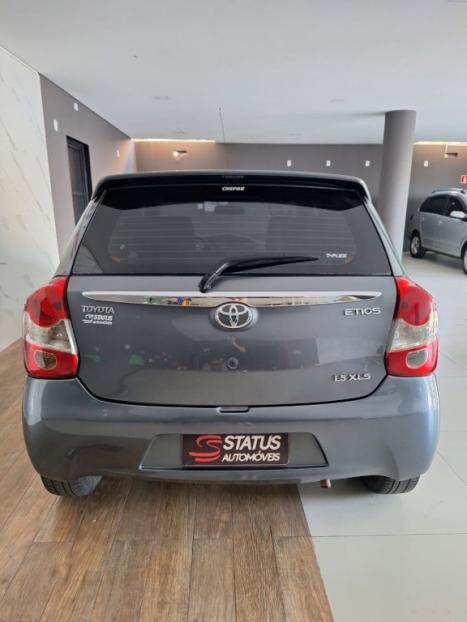 TOYOTA Etios Hatch 1.5 16V 4P FLEX XLS, Foto 11