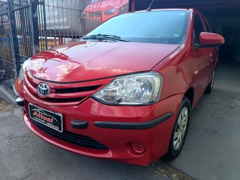 TOYOTA Etios Hatch 1.3 16V 4P FLEX X, Foto 2