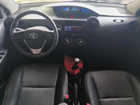 TOYOTA Etios Hatch 1.3 16V 4P FLEX X, Foto 11