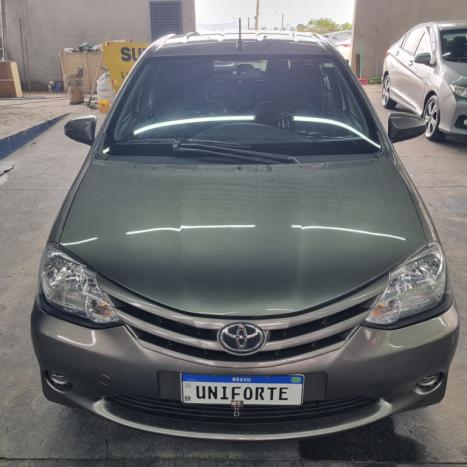 TOYOTA Etios Hatch 1.5 16V 4P FLEX XS AUTOMTICO, Foto 2