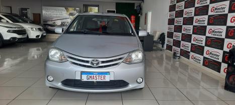 TOYOTA Etios Hatch 1.3 16V 4P FLEX XS, Foto 1