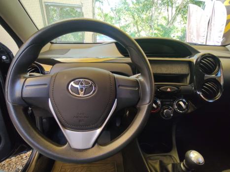 TOYOTA Etios Hatch 1.3 16V 4P FLEX X, Foto 14