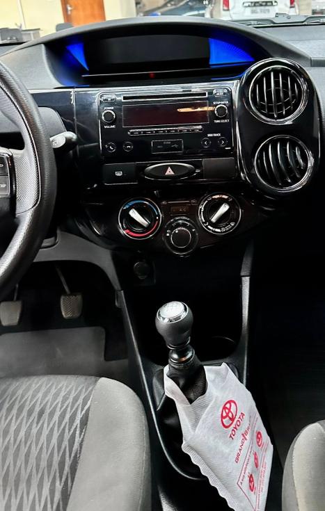 TOYOTA Etios Hatch 1.5 16V 4P FLEX X PLUS, Foto 12