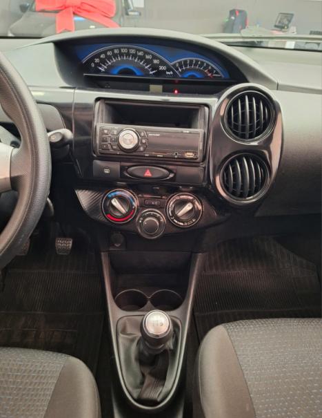 TOYOTA Etios Hatch 1.3 16V 4P FLEX X, Foto 12