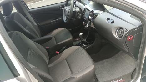 TOYOTA Etios Hatch 1.5 16V 4P FLEX READY AUTOMTICO, Foto 12